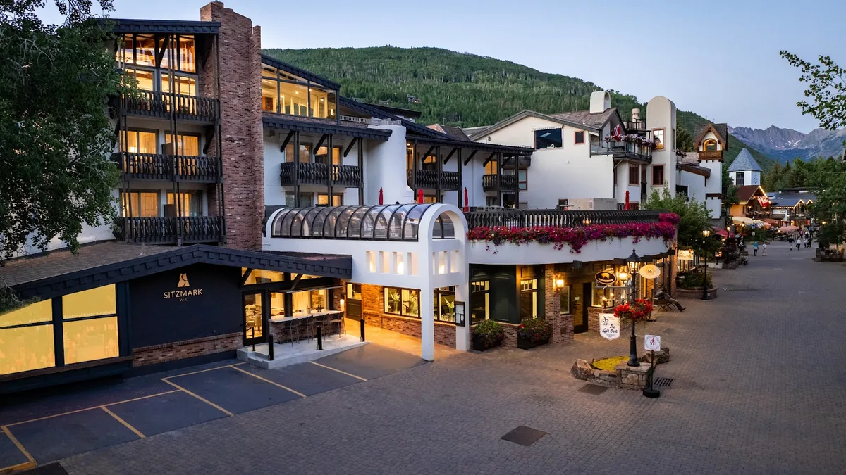 Sitzmark Vail lodge on Gore Creek Drive