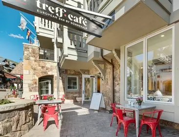 Treff Cafe Photos