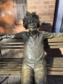 Albert Einstein Statue Photos