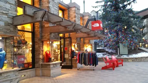 The North Face - Landmark Photos
