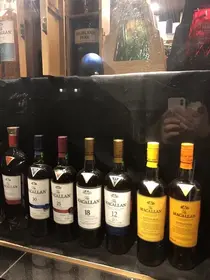 Vail Fine Wines Photos