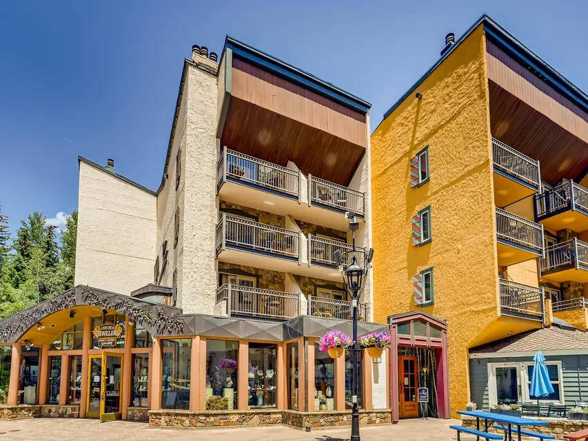 Lift House Lodge in Lionshead, Vail