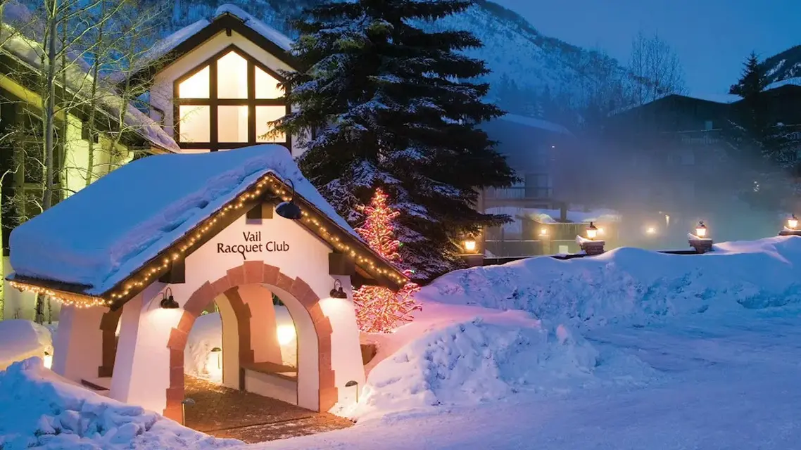 Vail Racquet Club Mountain Resort: East Vail Condos, Athletic Club and Bus Access