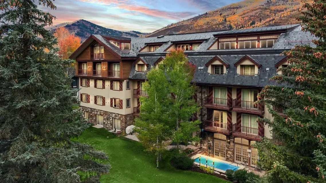 Tivoli Lodge Vail: Rooms, Fees, Parking and Distance to Gondola One